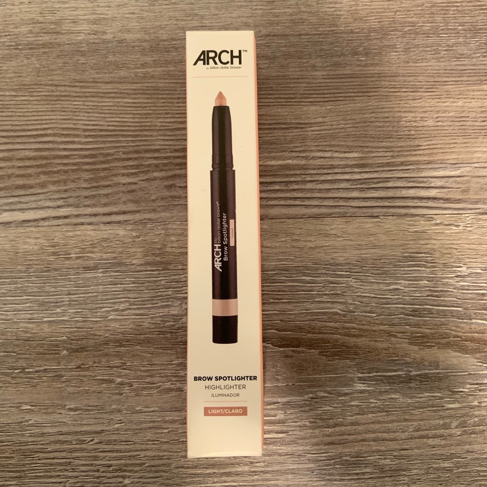 ARCH by Billion Dollar Brows Brow Spotlighter